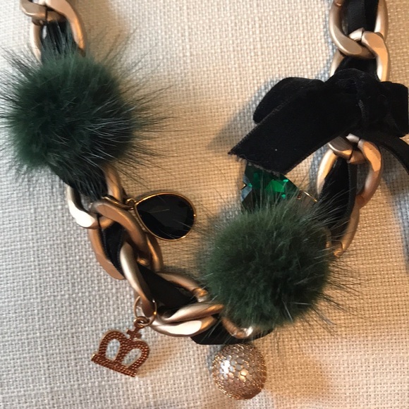 Fun statement necklace. - Picture 3 of 6